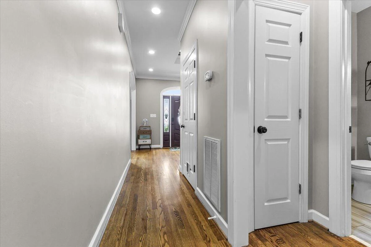 6306 Midsummer LN - Photo 24