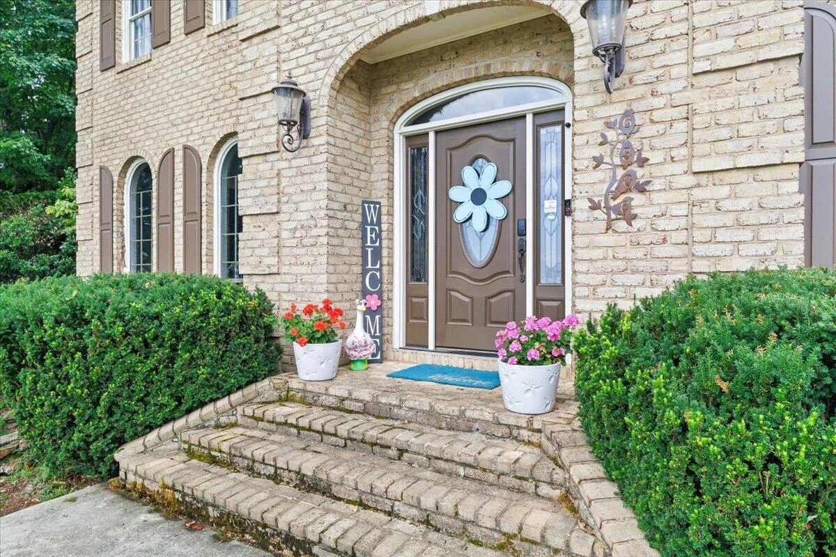 6306 Midsummer LN - Photo 4