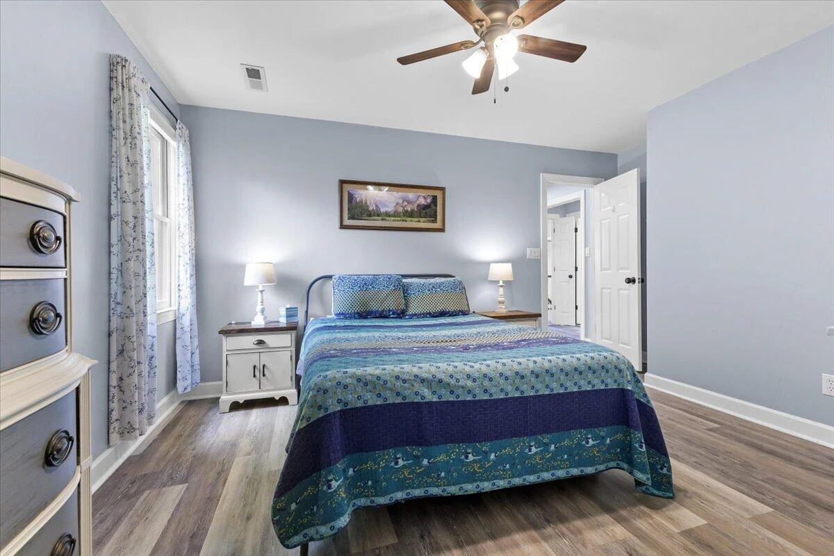 6306 Midsummer LN - Photo 40