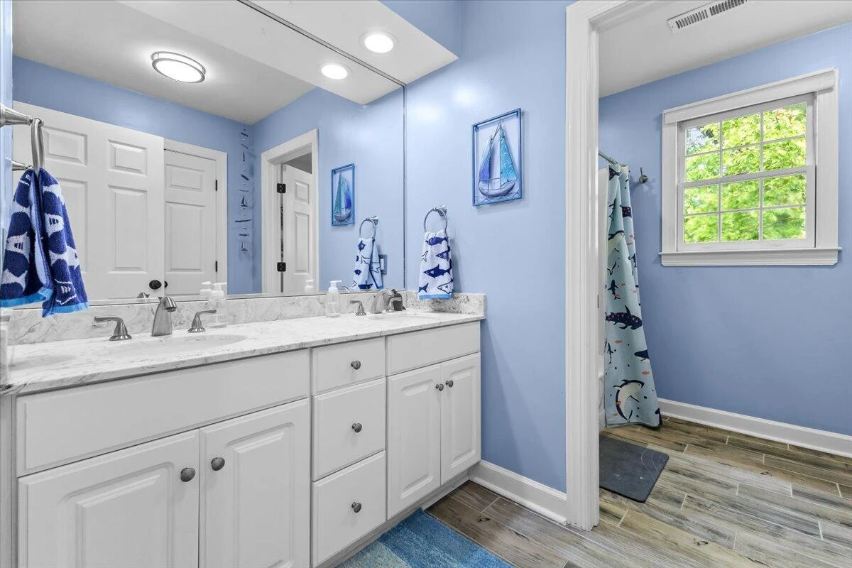 6306 Midsummer LN - Photo 45