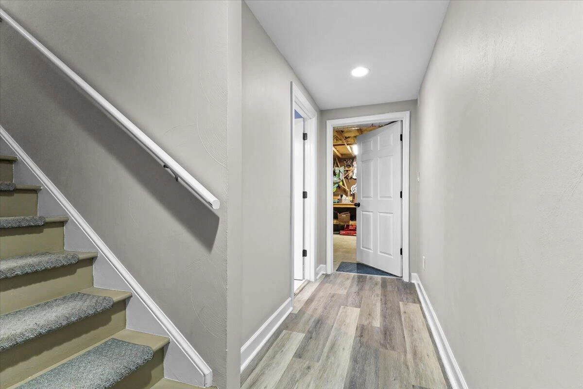 6306 Midsummer LN - Photo 52