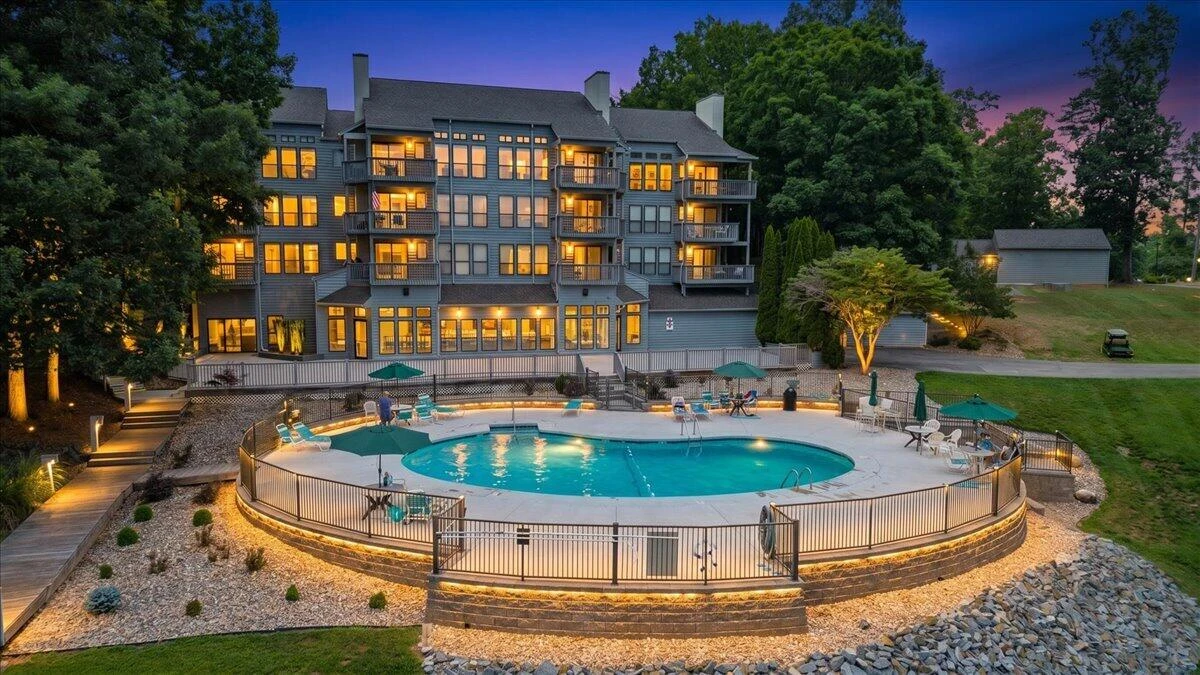 75 Dockside CIR #UNIT 310