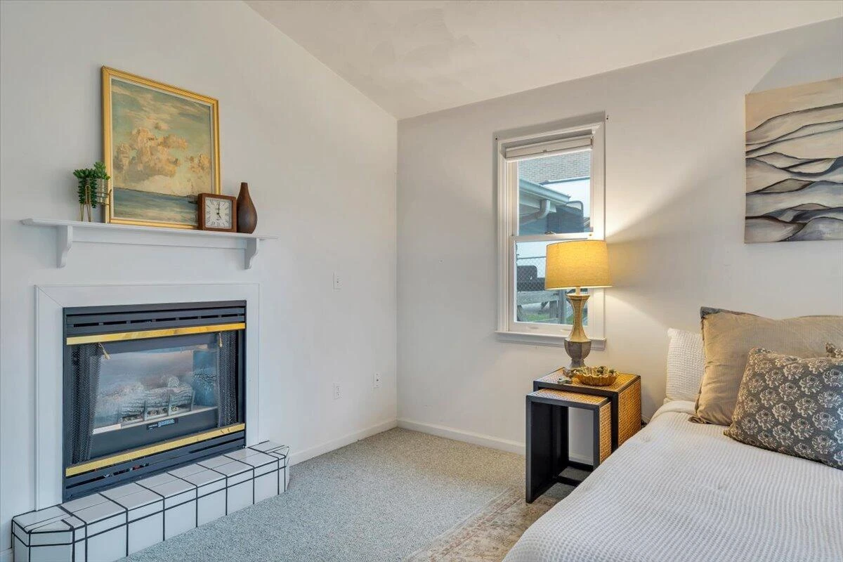 674 Azalea RD - Photo 32