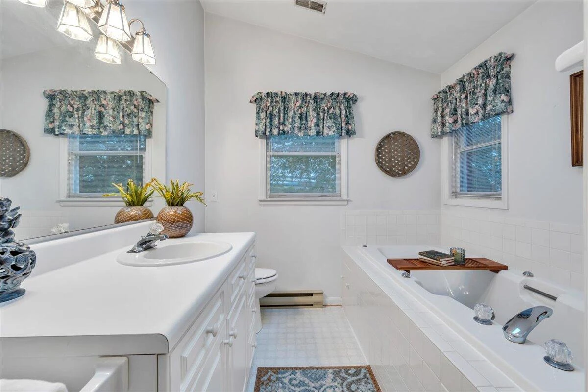 674 Azalea RD - Photo 35