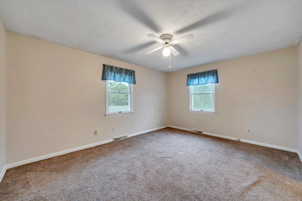 674 Azalea RD - Photo 37