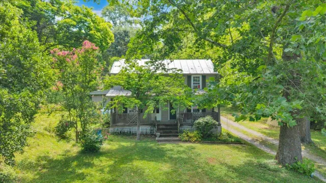 6624 Franklin RD, Boones Mill, VA, 24065