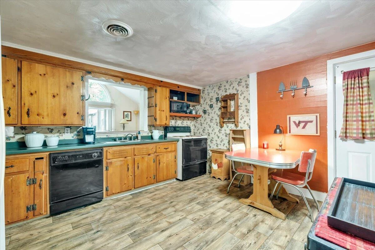 6624 Franklin RD - Photo 13