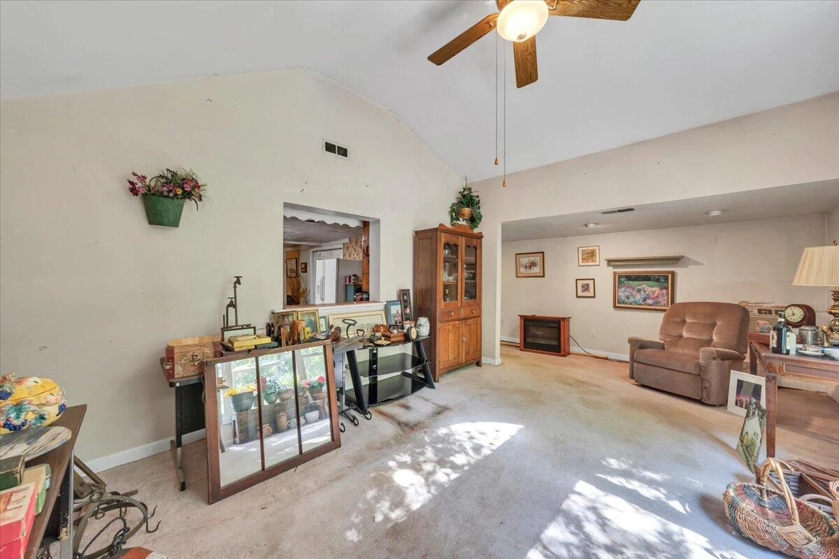 6624 Franklin RD - Photo 16
