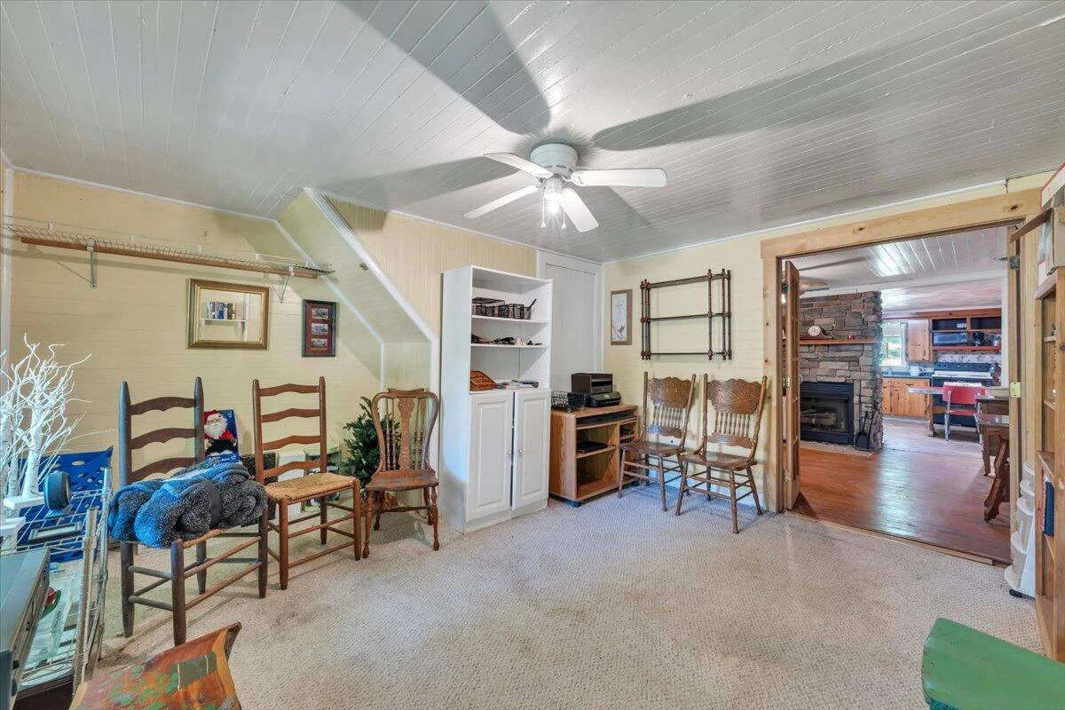 6624 Franklin RD - Photo 17