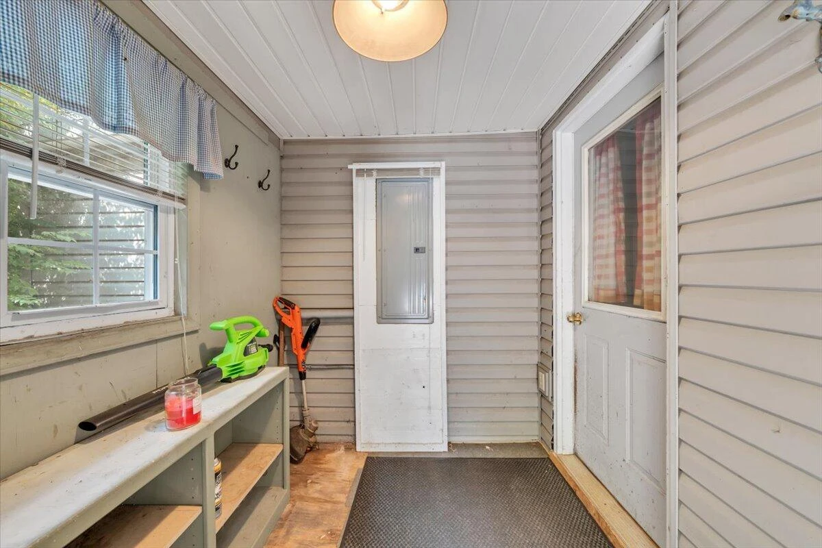 6624 Franklin RD - Photo 24