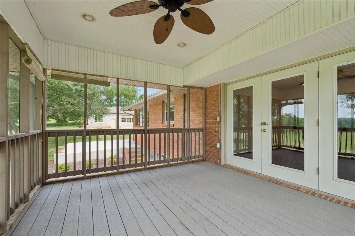 2310 Triggs RD - Photo 22