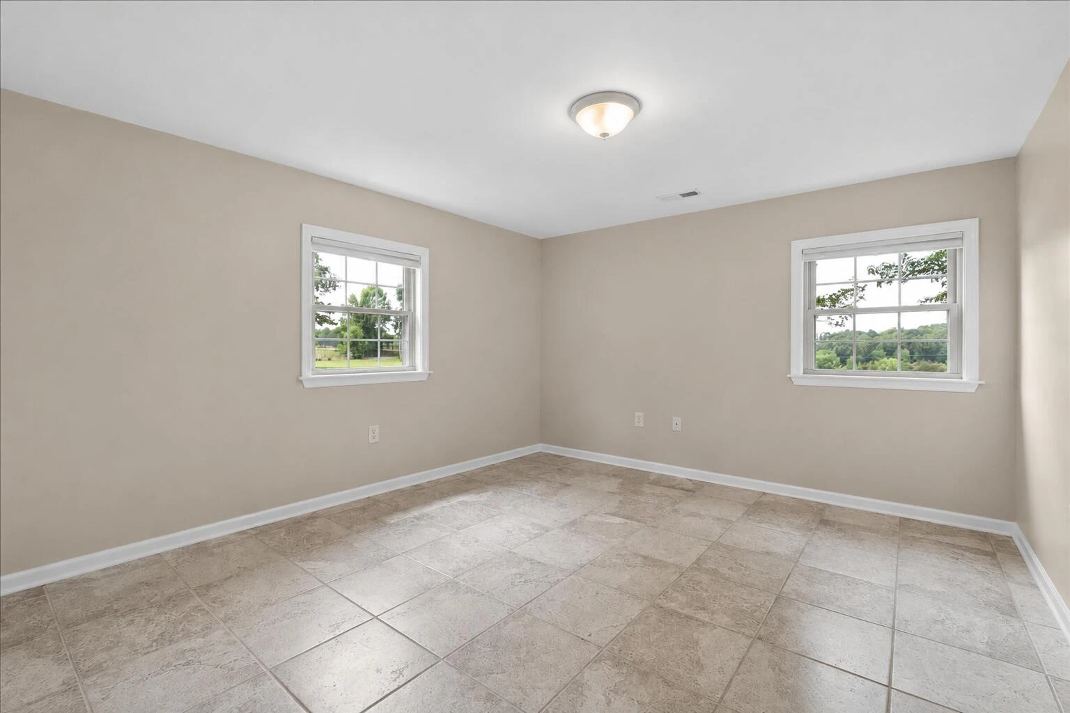 2310 Triggs RD - Photo 40