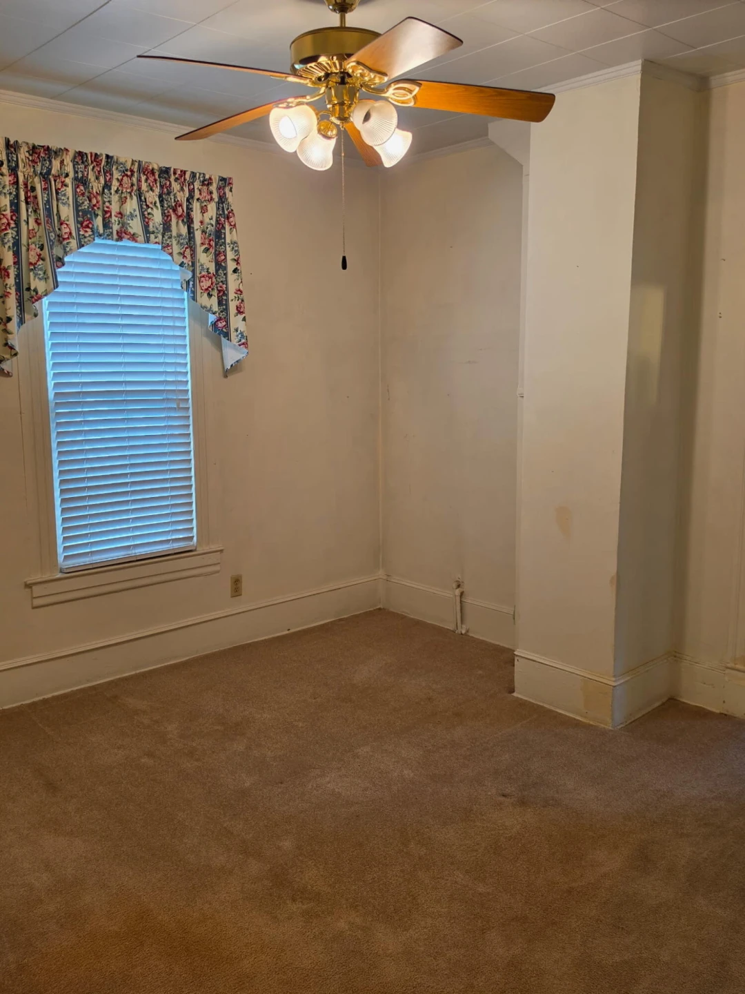 652 Highland AVE SE - Photo 21