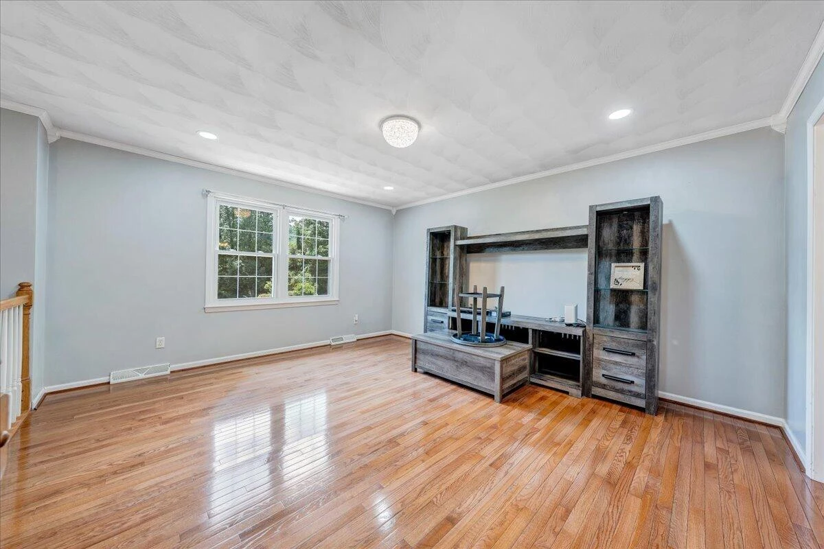 6408 Orchard View LN - Photo 22