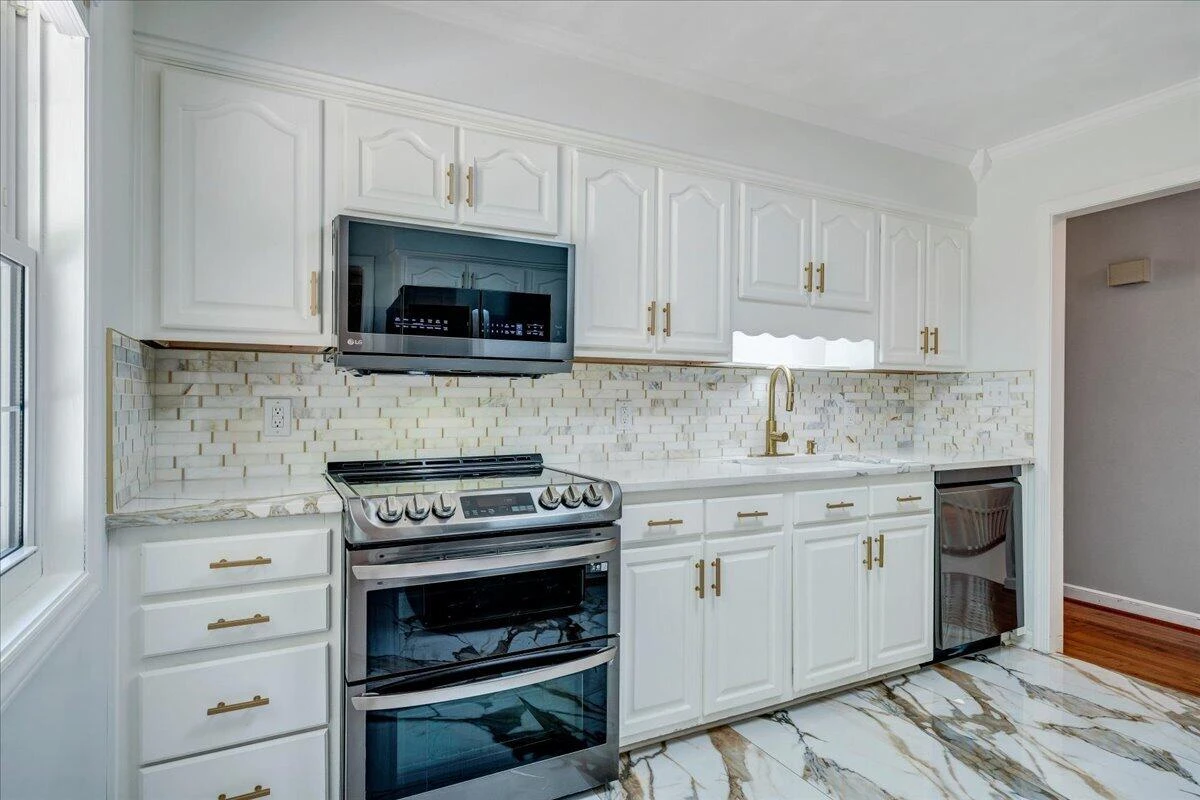 6408 Orchard View LN - Photo 28