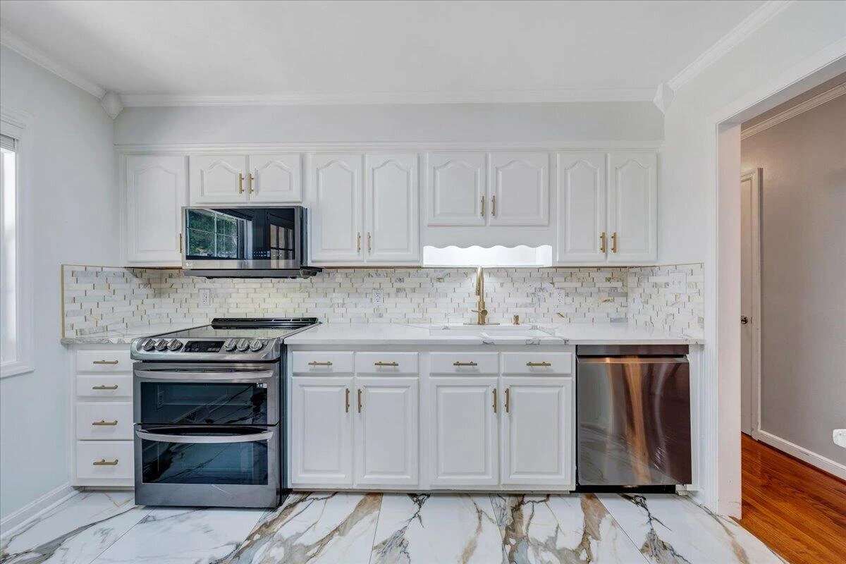 6408 Orchard View LN - Photo 29