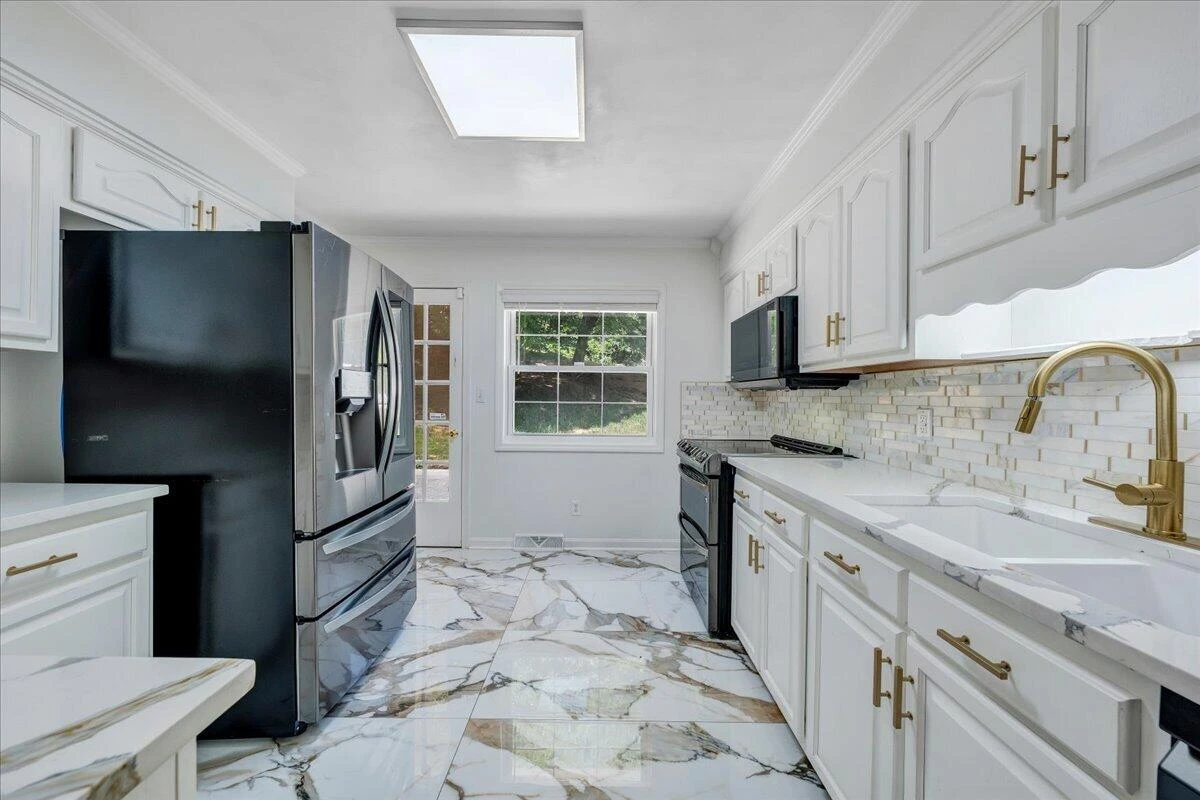 6408 Orchard View LN - Photo 33
