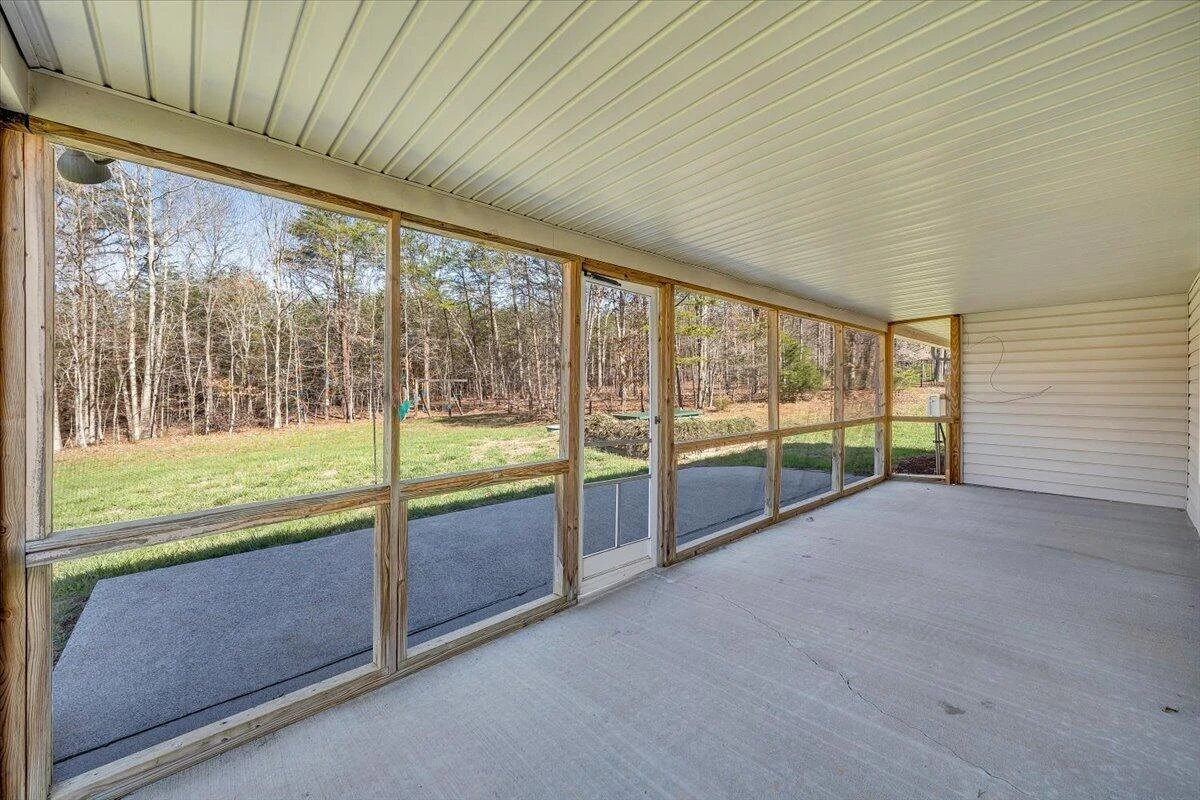 204 Montgomery Farms AVE - Photo 33
