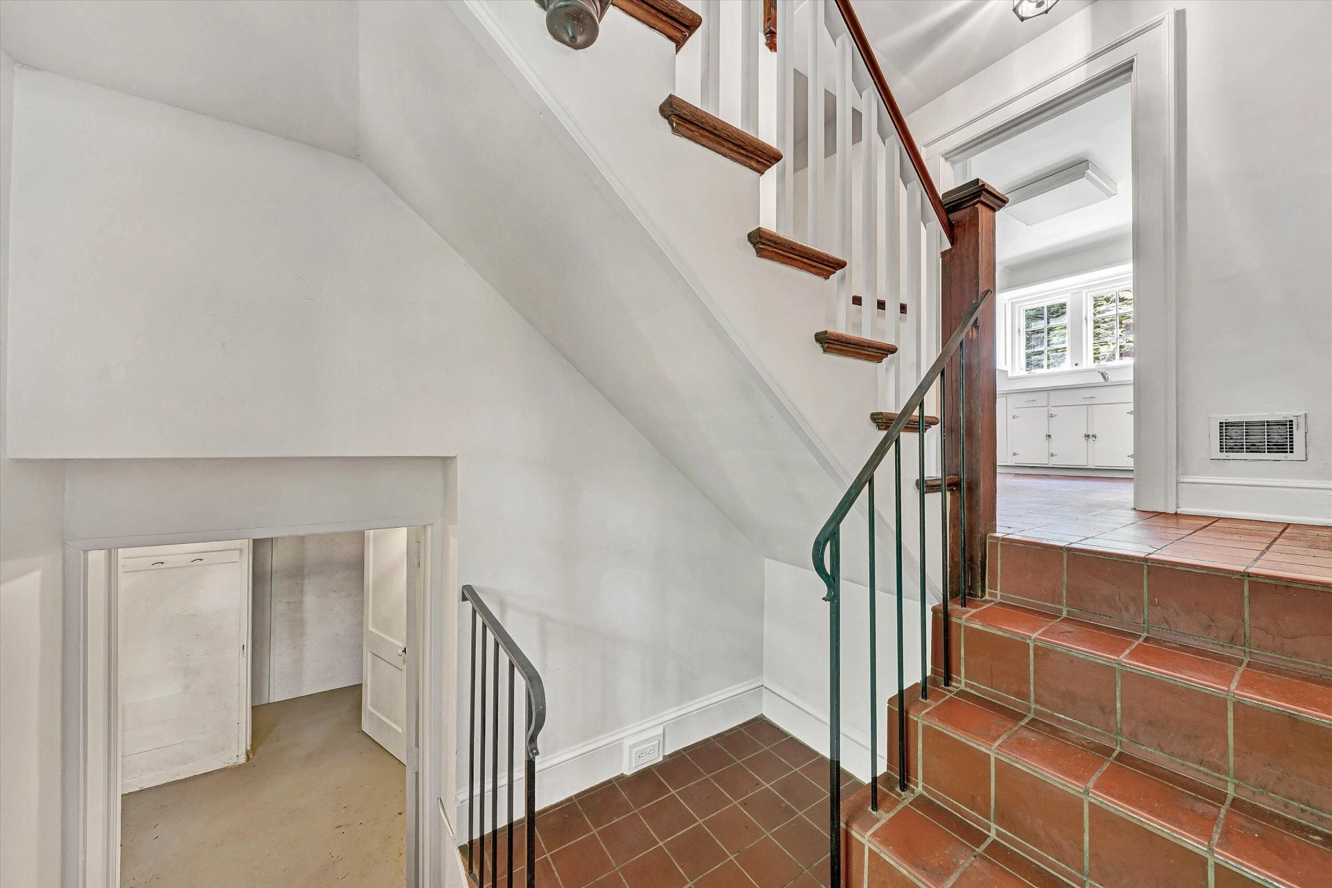 3625 Ridgewood LN SW - Photo 25