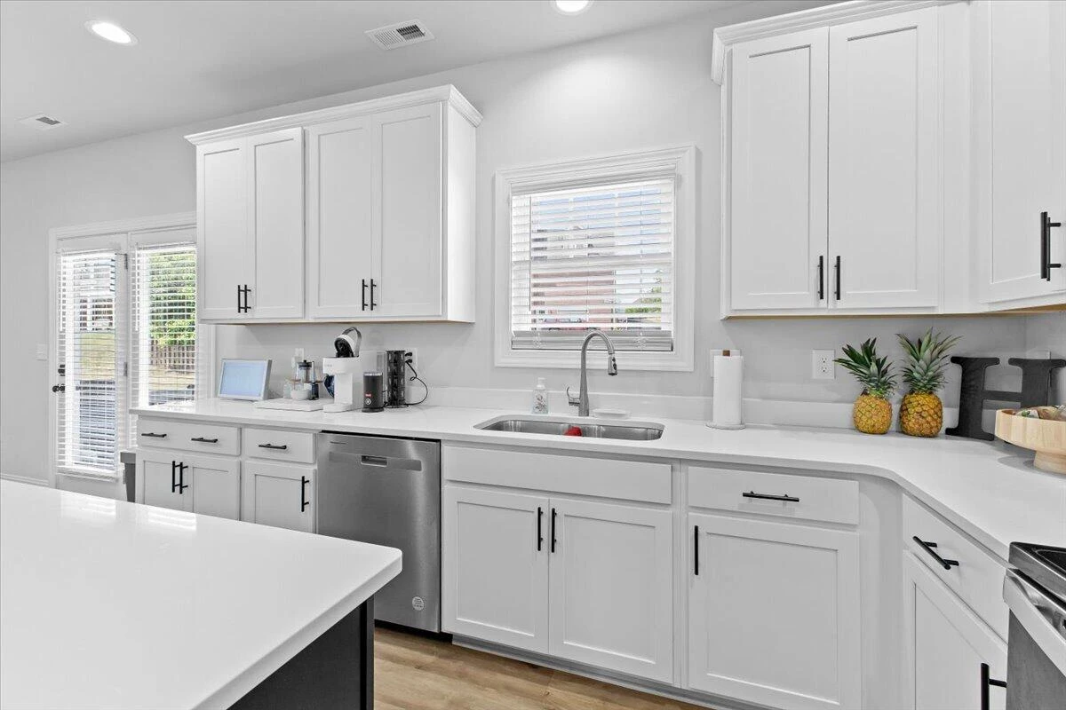 2228 Foxfield LN - Photo 9