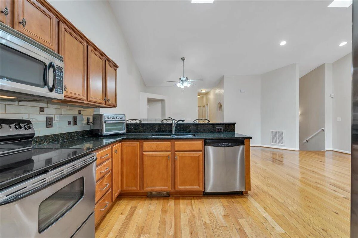 6631 Stonelyn Cottage CT - Photo 12