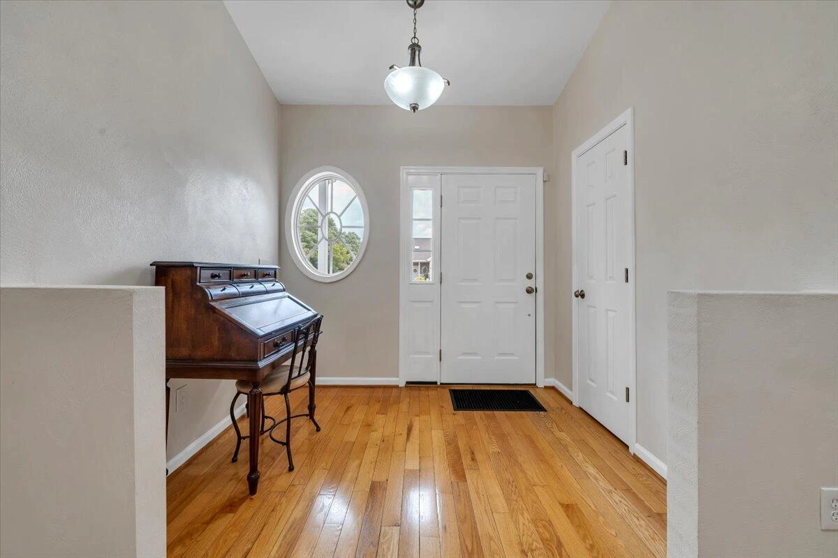 6631 Stonelyn Cottage CT - Photo 4