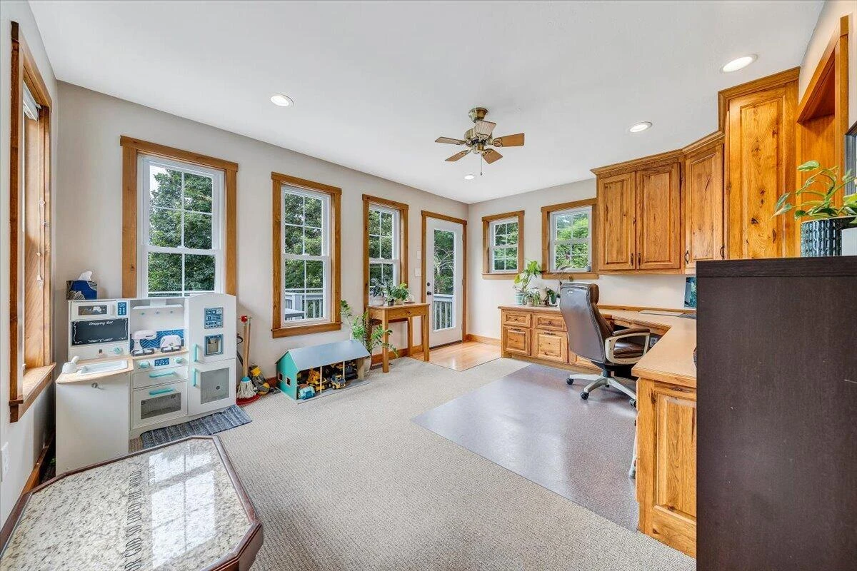 363 Farmington RD - Photo 18