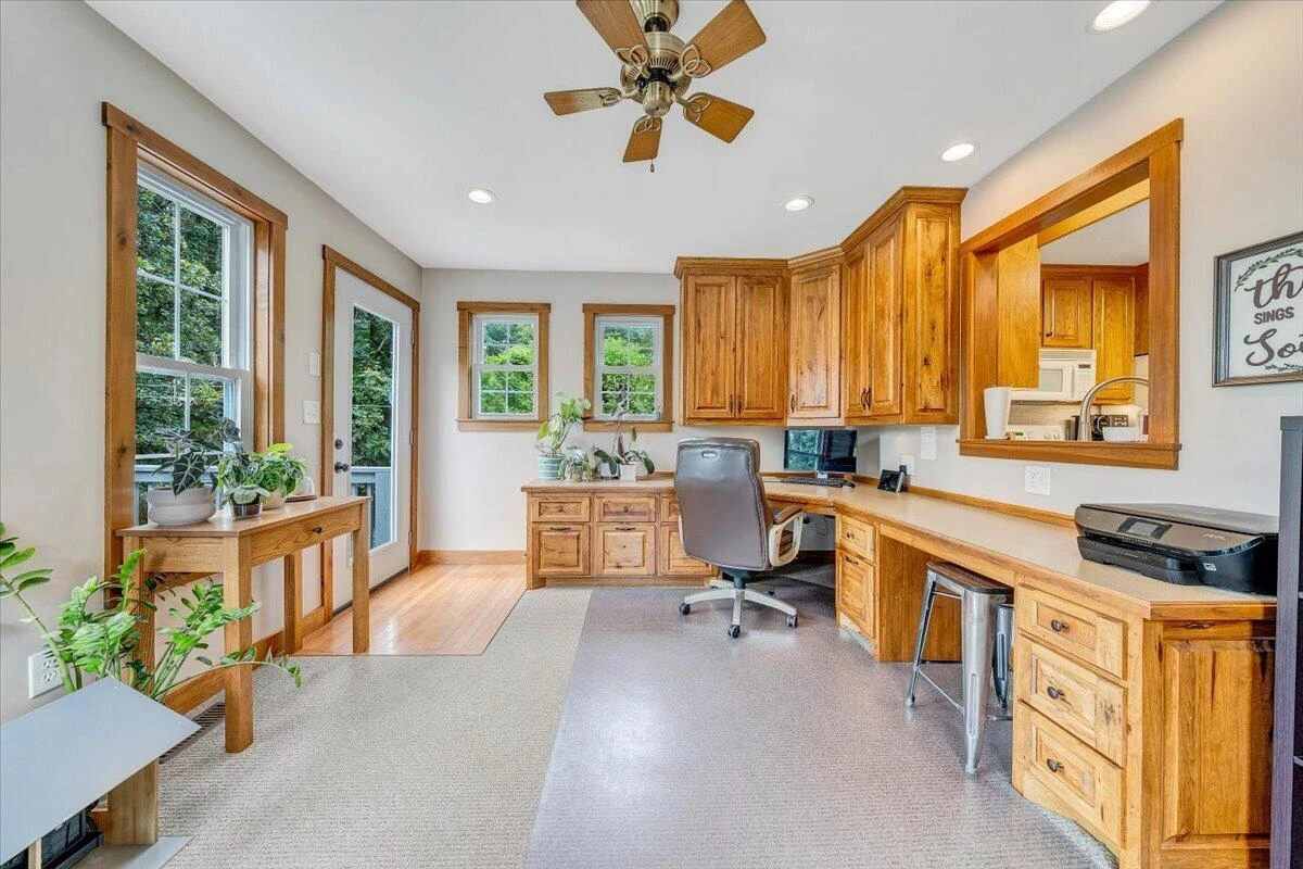 363 Farmington RD - Photo 19