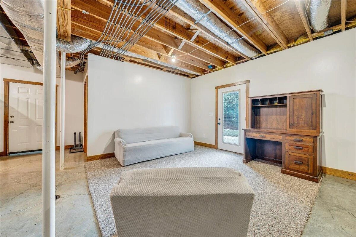 363 Farmington RD - Photo 33