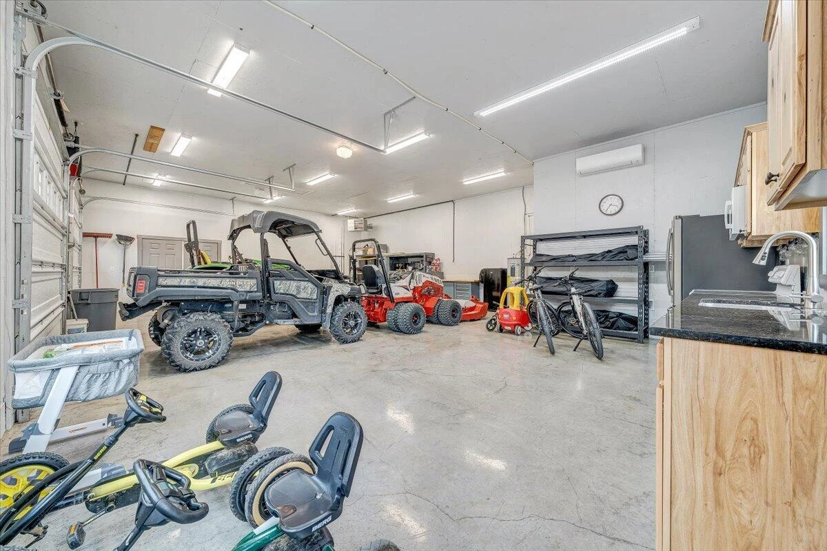 363 Farmington RD - Photo 51