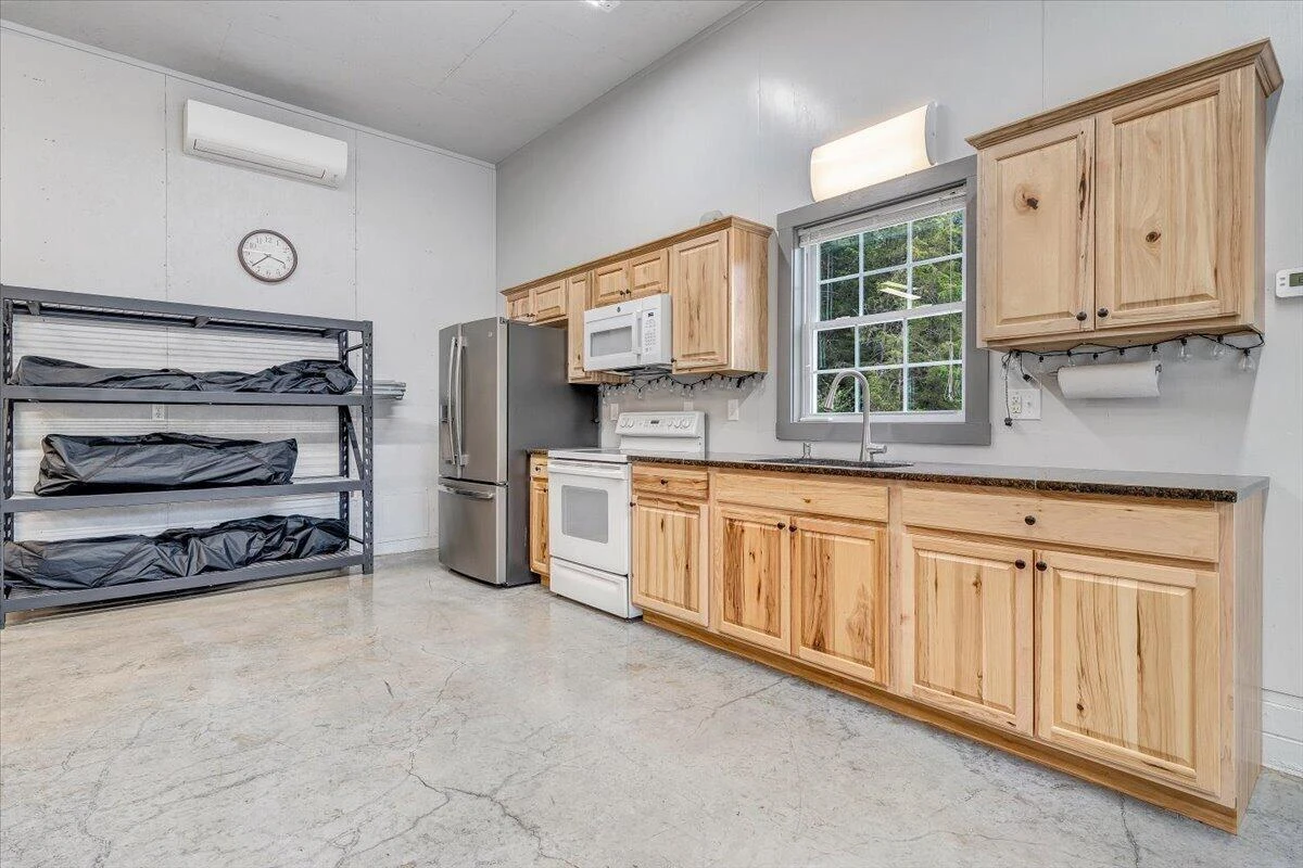 363 Farmington RD - Photo 52
