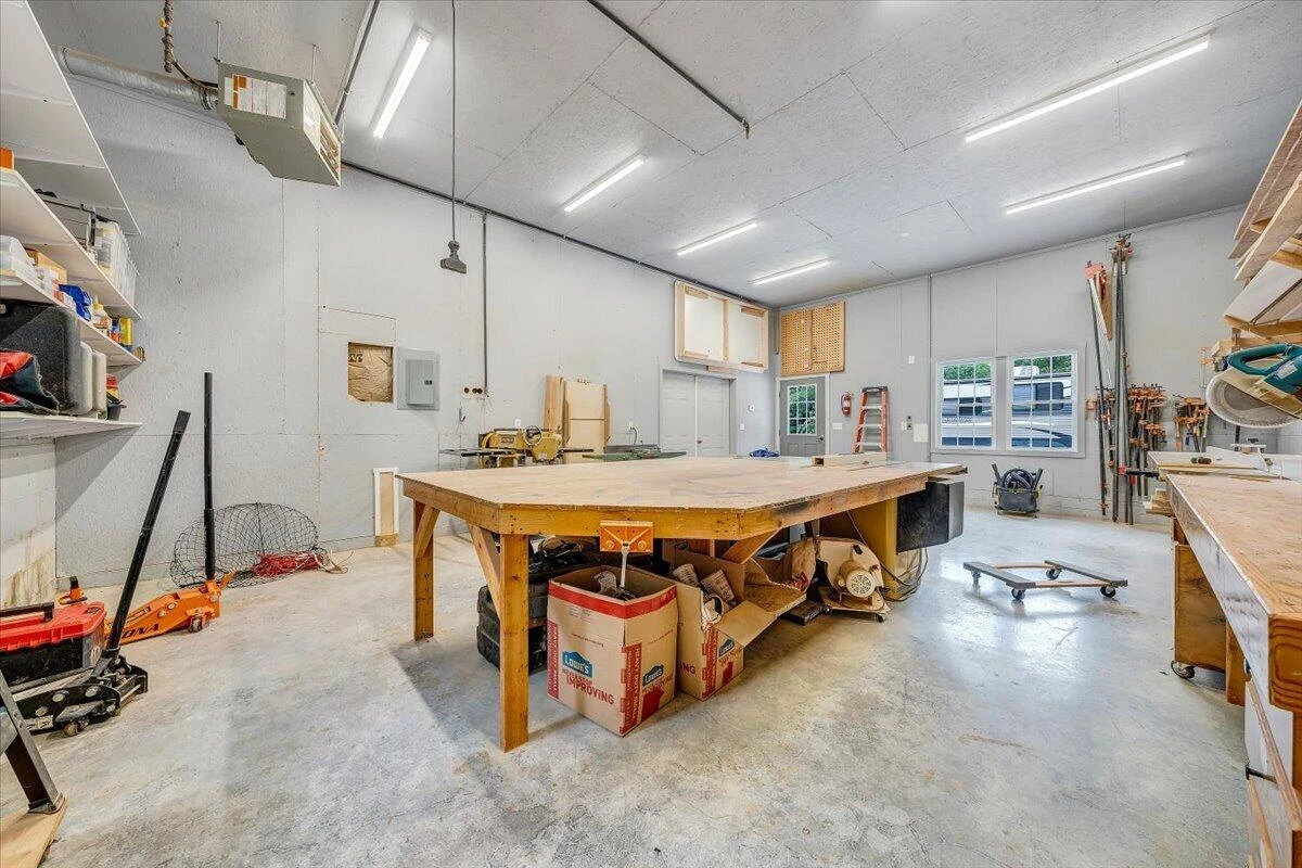 363 Farmington RD - Photo 58