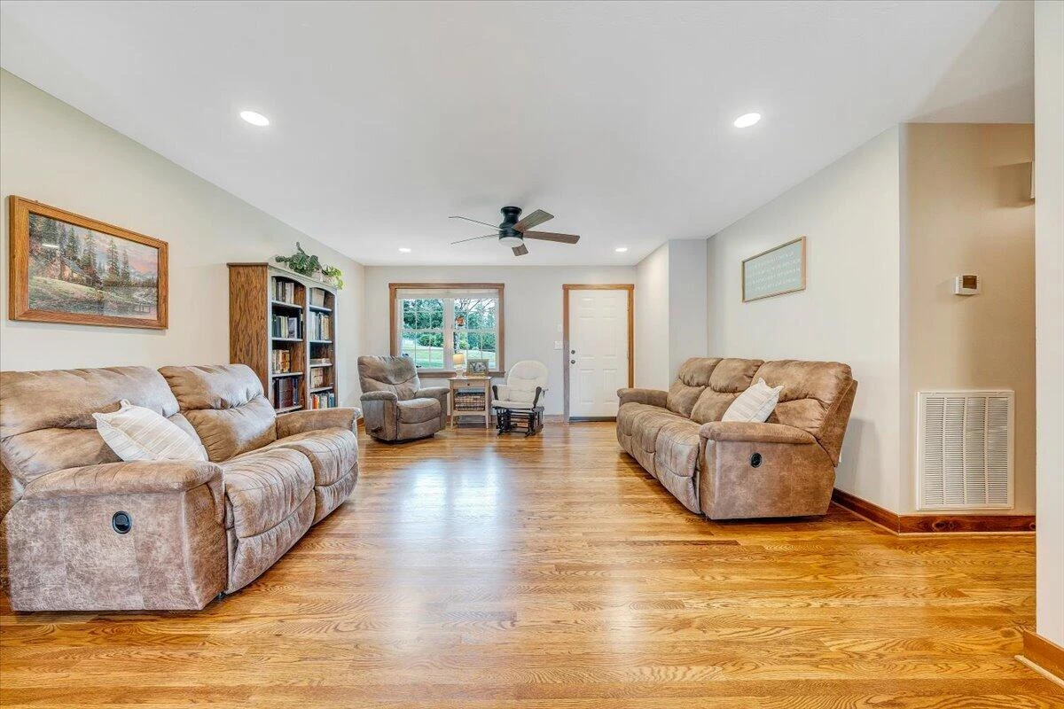 363 Farmington RD - Photo 7
