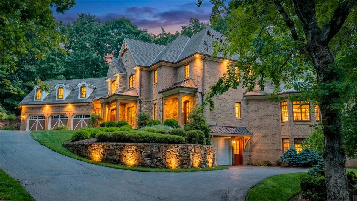 10250 Mill Creek RD - Photo 2
