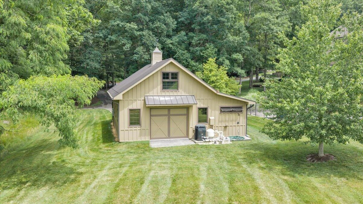 10250 Mill Creek RD - Photo 14