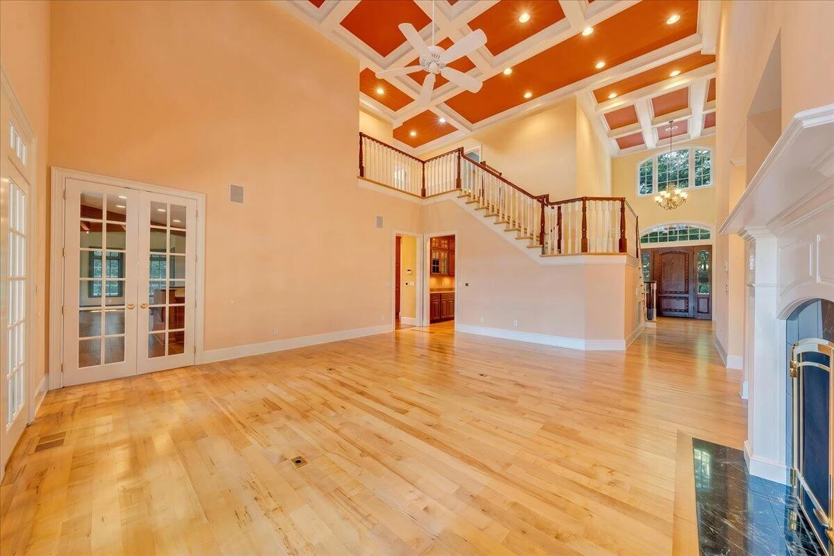 10250 Mill Creek RD - Photo 33