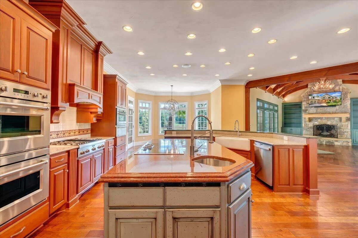 10250 Mill Creek RD - Photo 34
