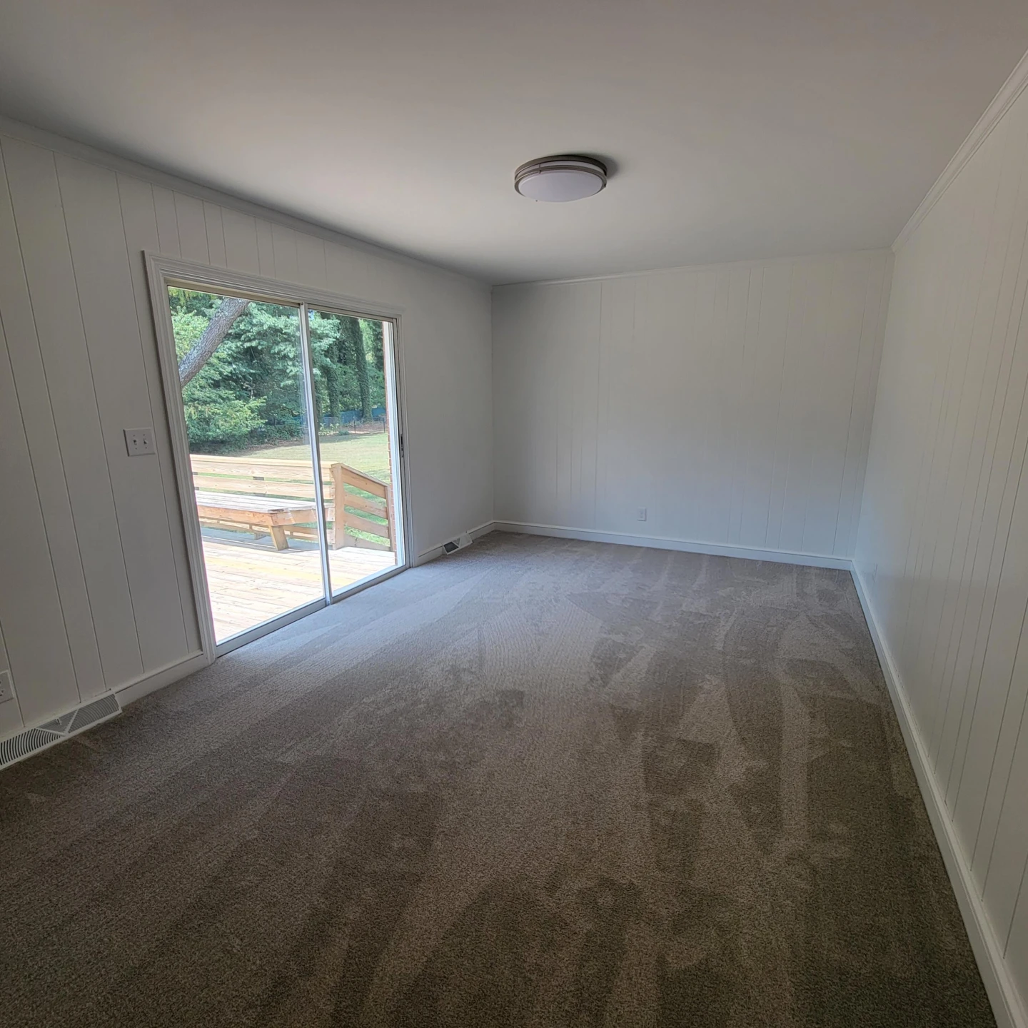 1504 Meadowview LN - Photo 7