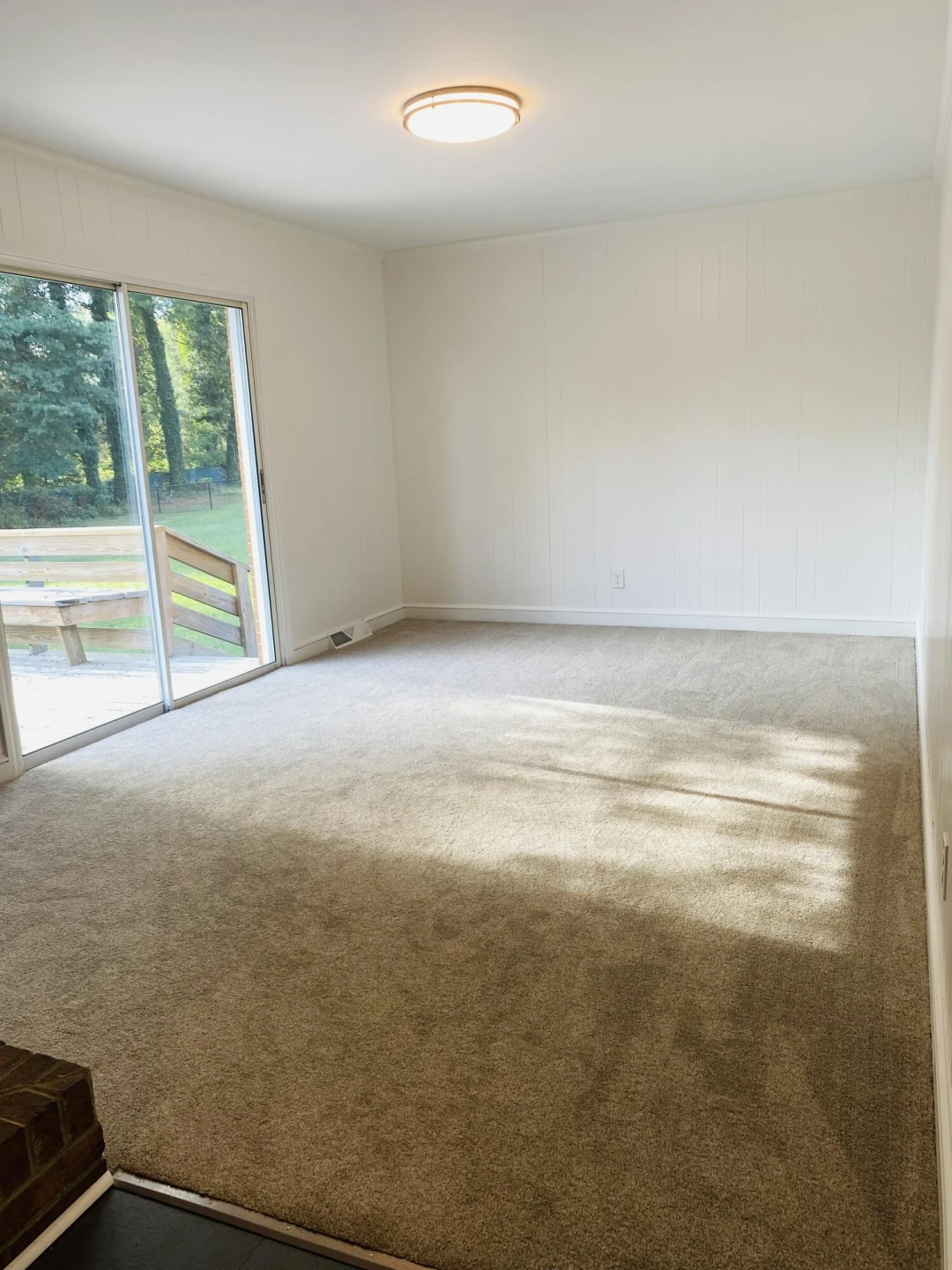 1504 Meadowview LN - Photo 9