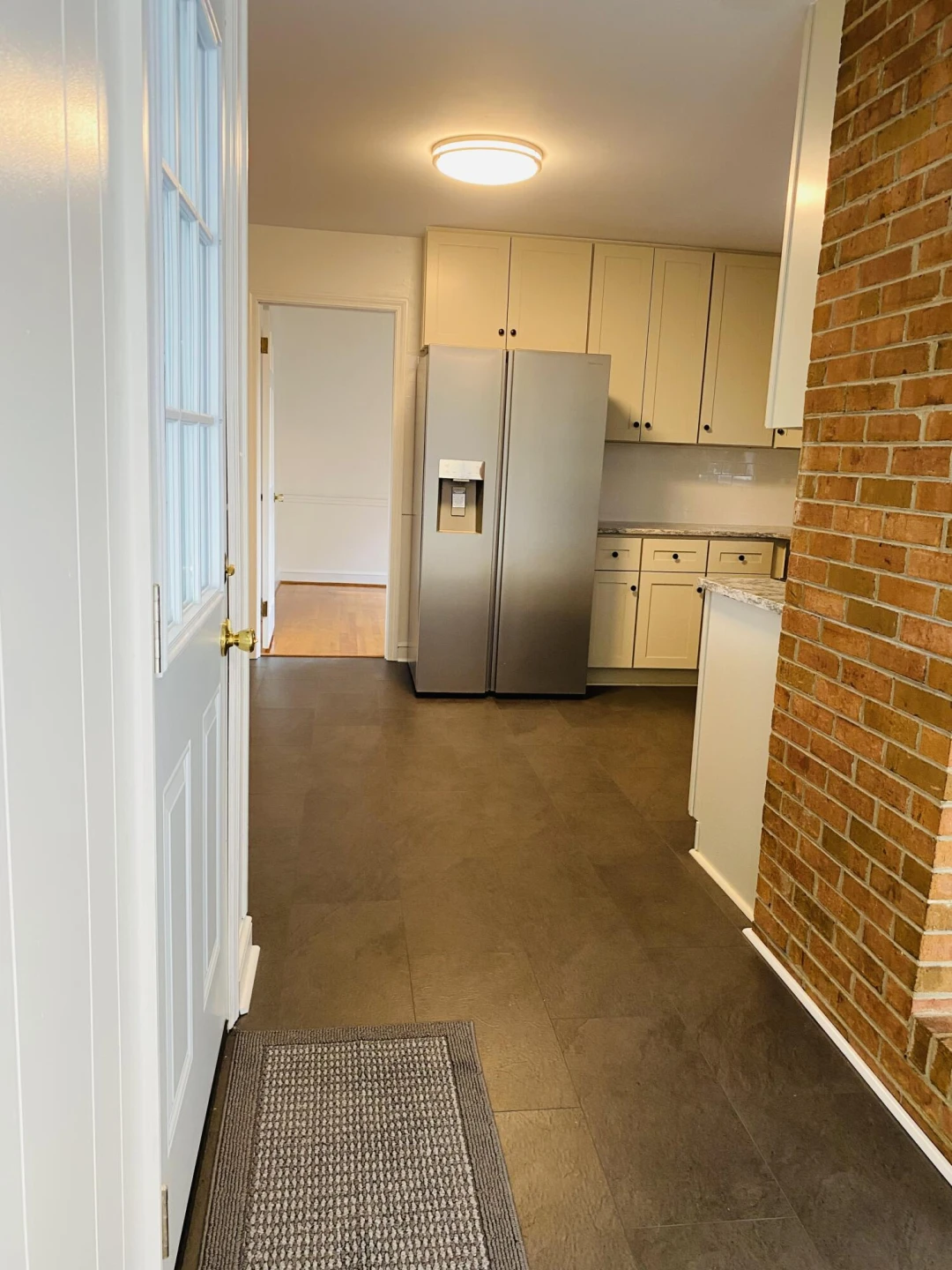 1504 Meadowview LN - Photo 13