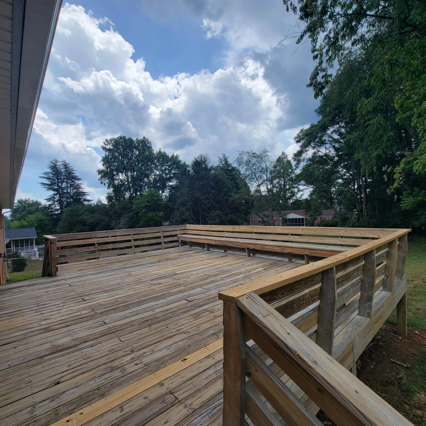 1504 Meadowview LN - Photo 24