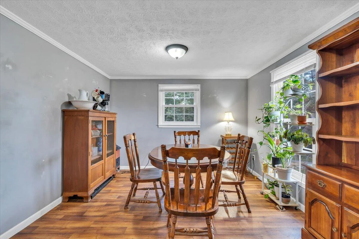 811 Ball Park RD - Photo 10
