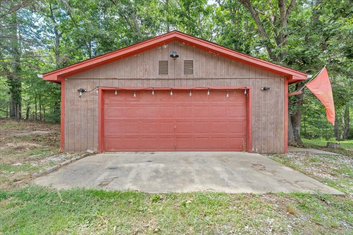811 Ball Park RD - Photo 47