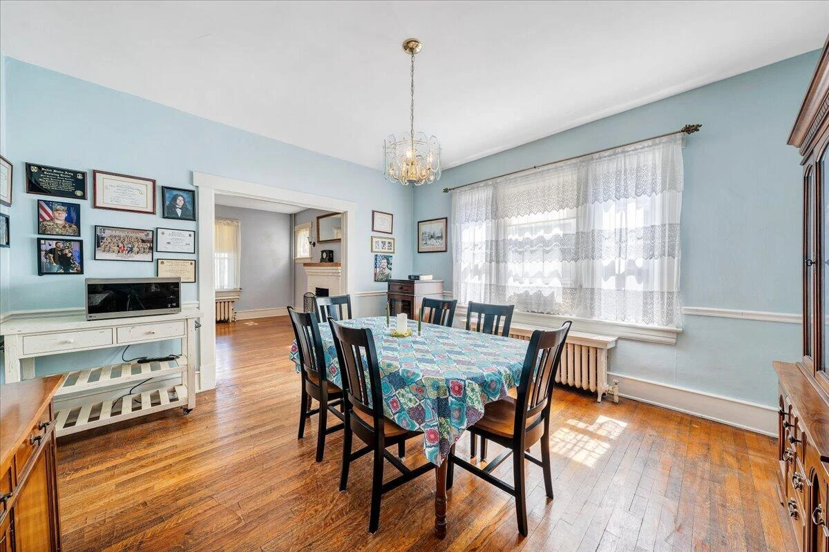 2040 Berkley AVE SW - Photo 15