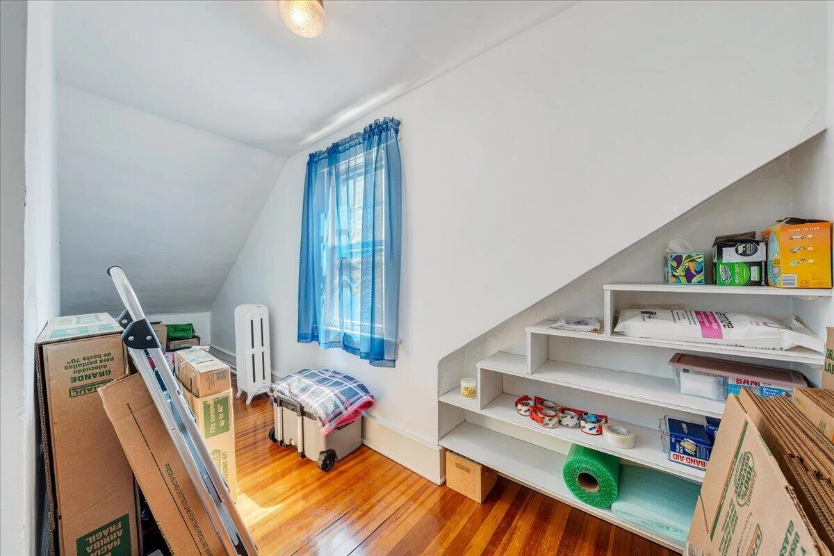 2040 Berkley AVE SW - Photo 43