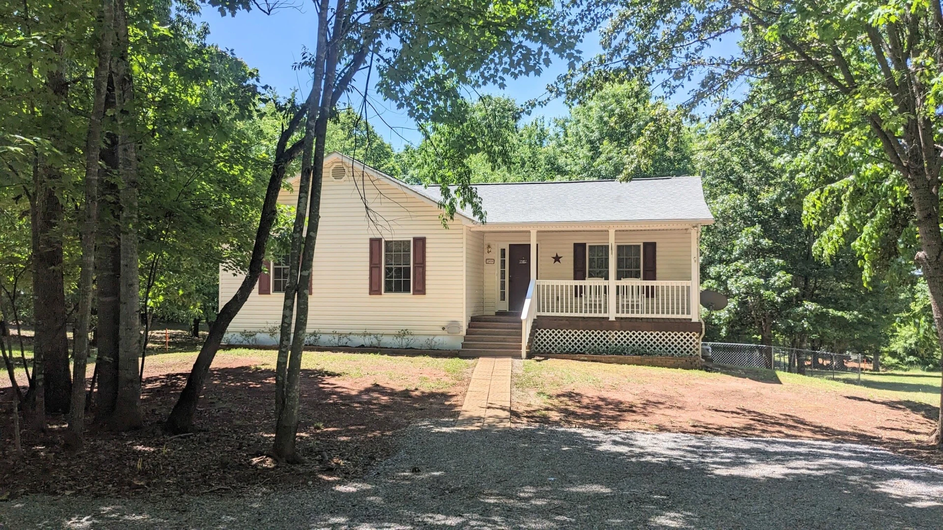 3959 Diamond Hill RD