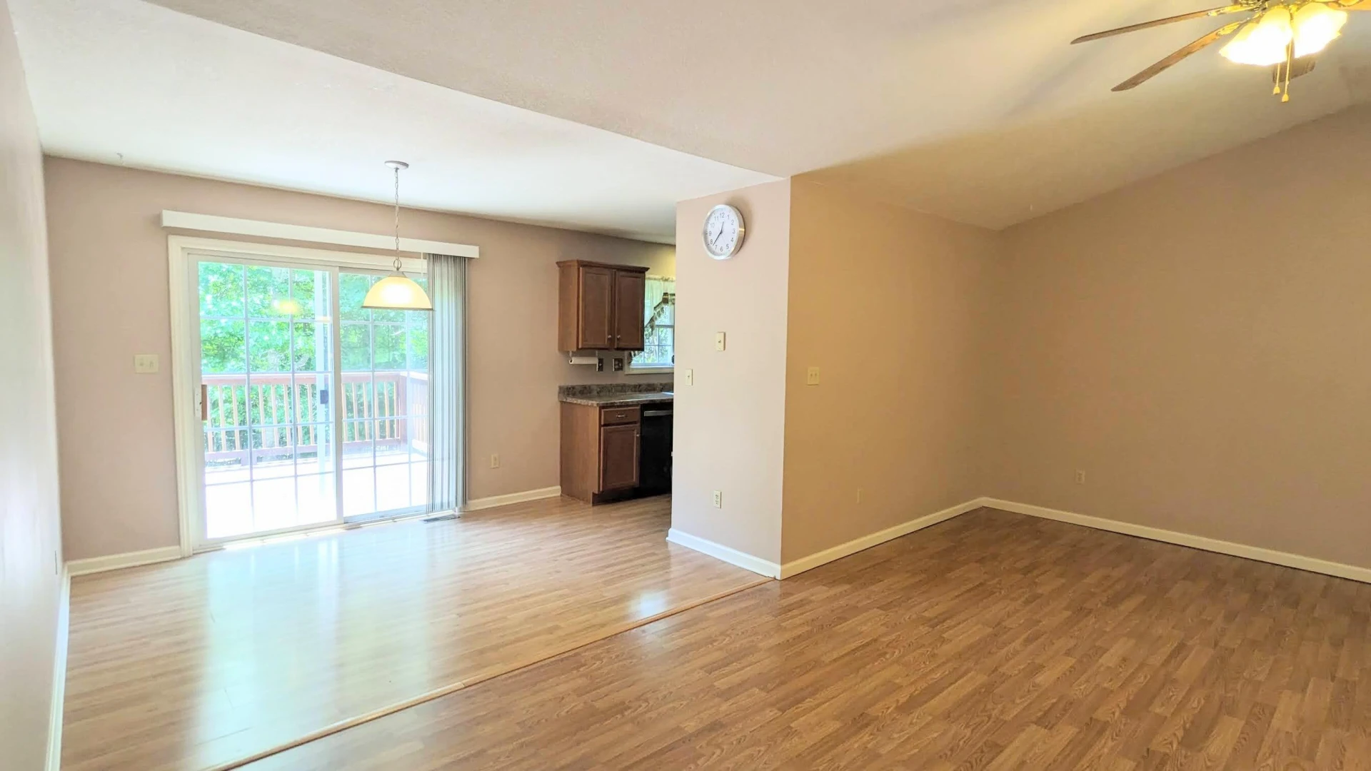 3959 Diamond Hill RD - Photo 10