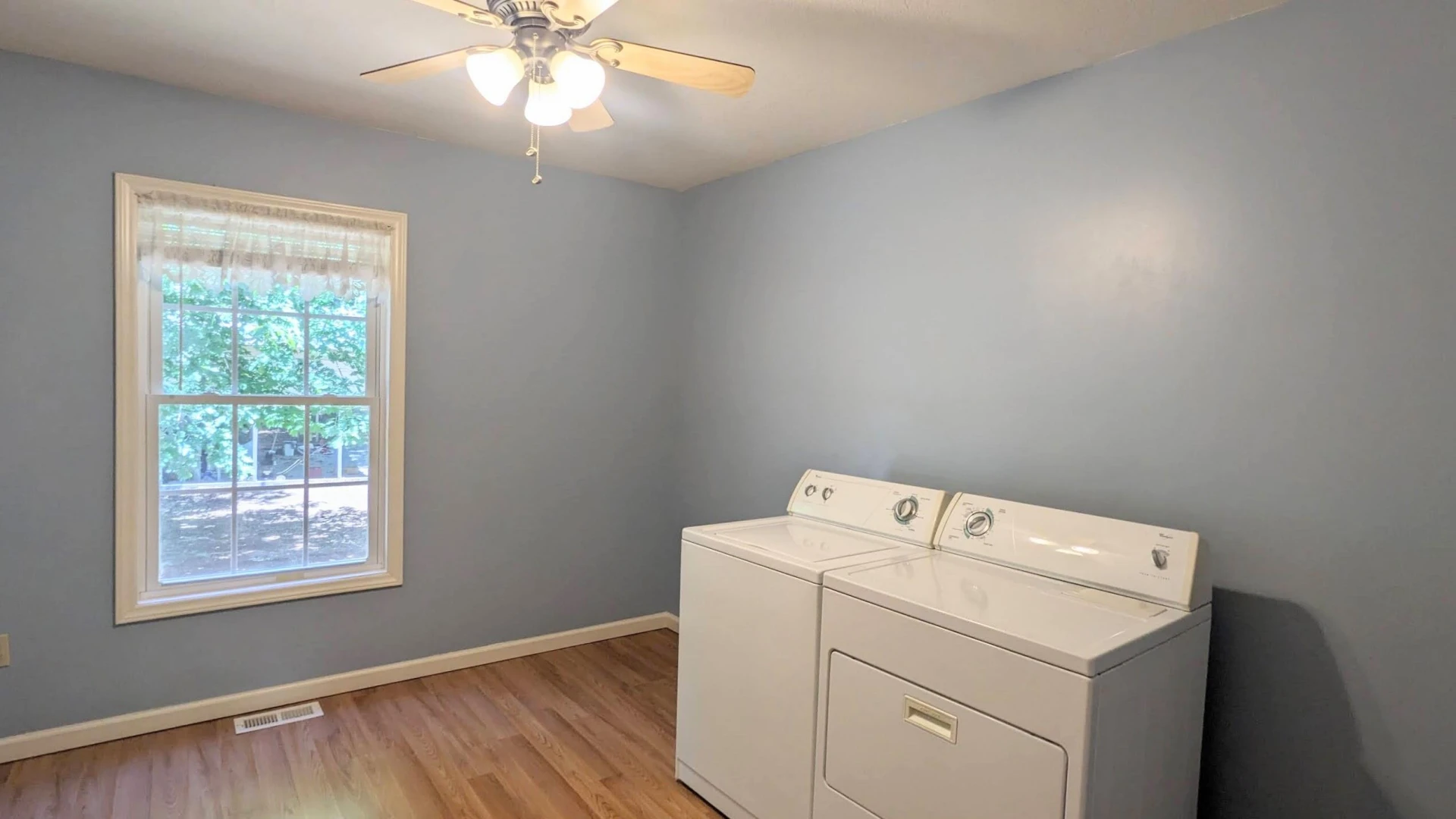 3959 Diamond Hill RD - Photo 22