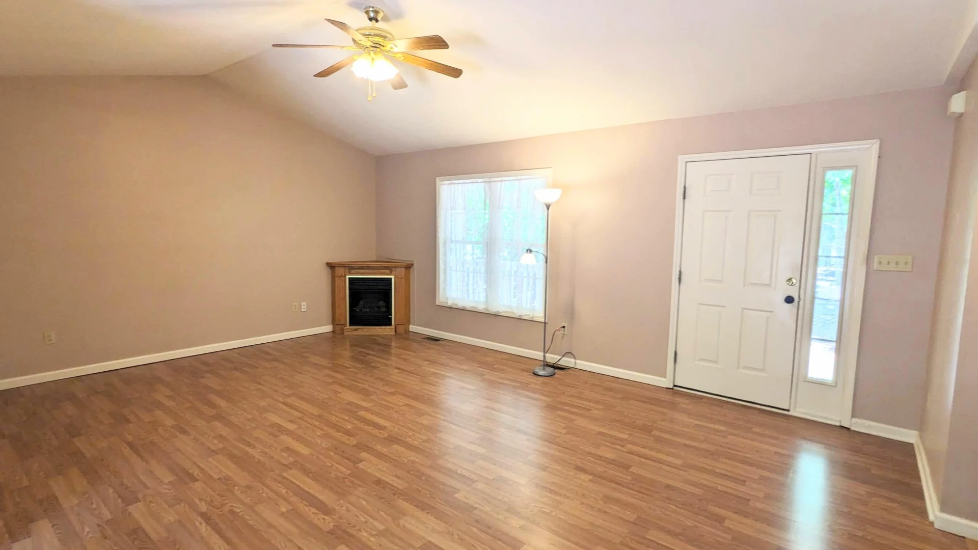 3959 Diamond Hill RD - Photo 7