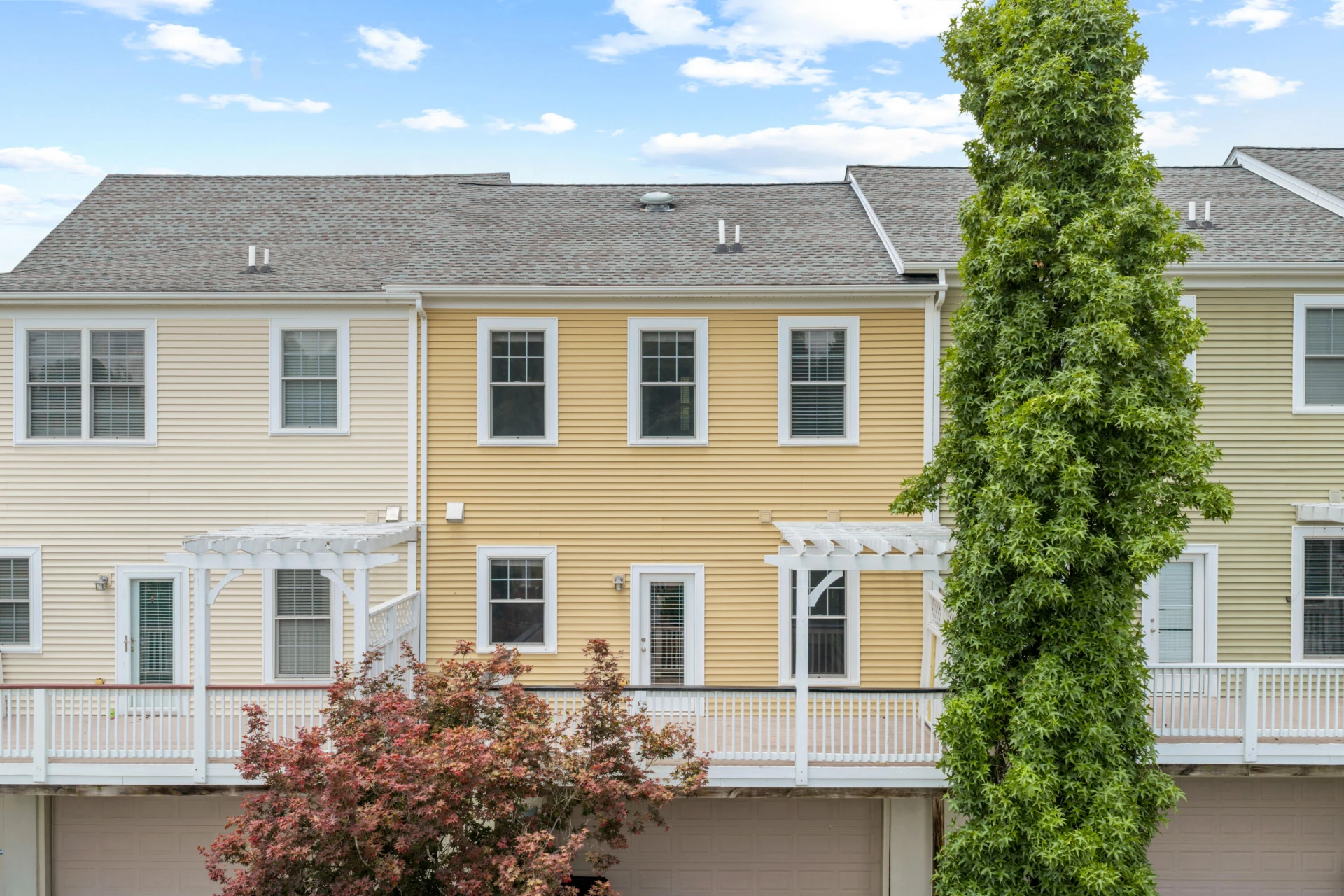 3830 Greenway DR SW - Photo 3